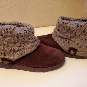 Ankle winter boots